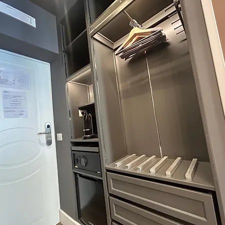 Lary's - Vaticano بيت ضيافة روما