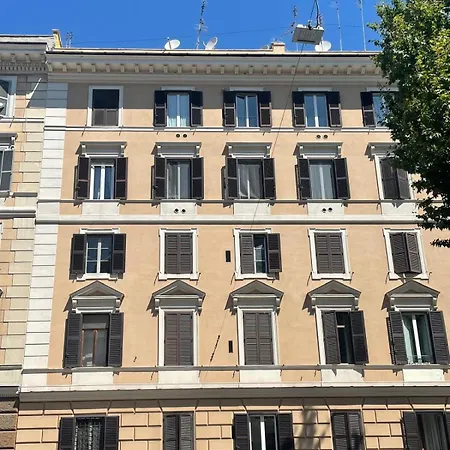 بيت ضيافة Lary's - Vaticano